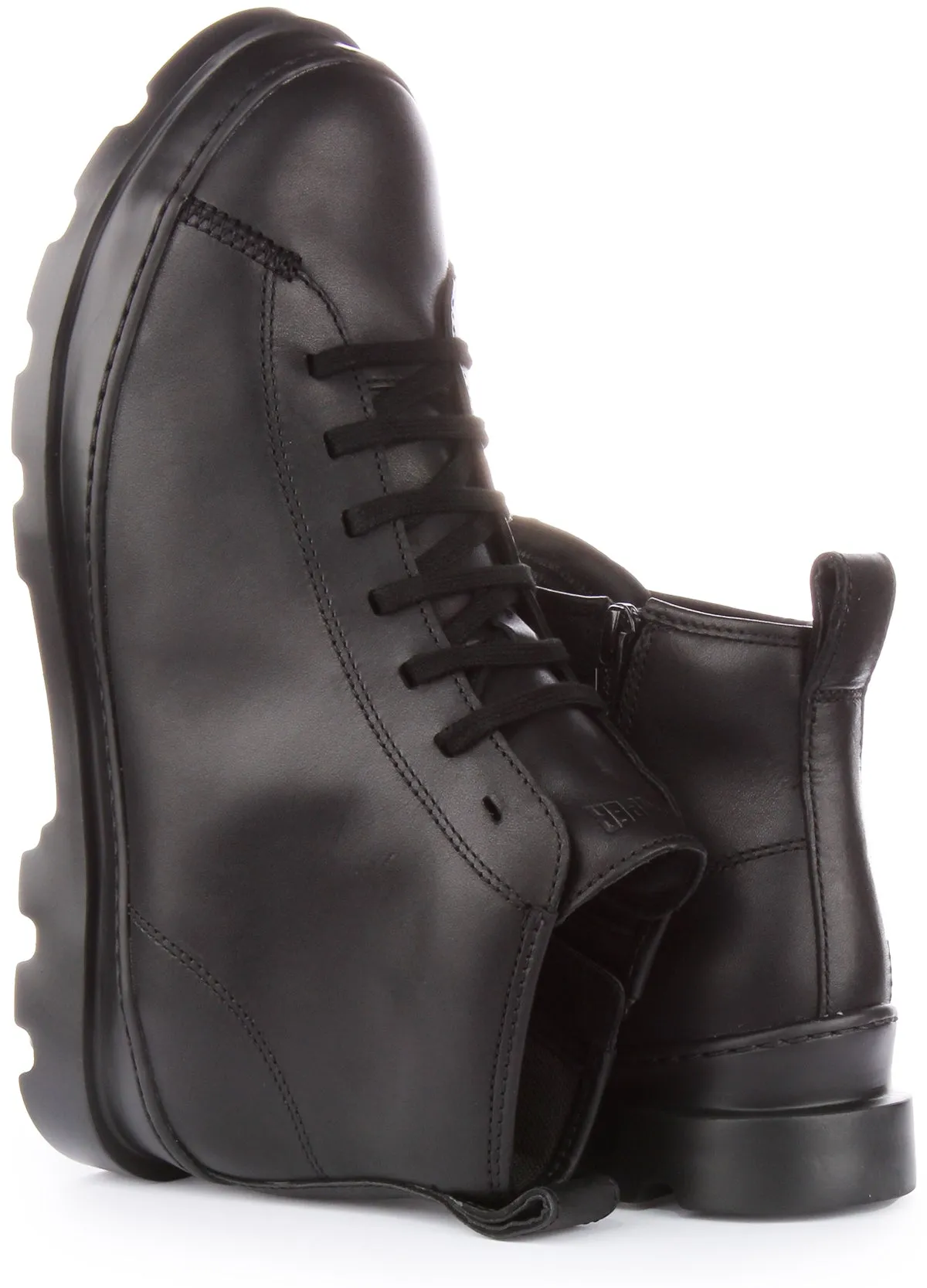 Camper Brutus Boots In Black