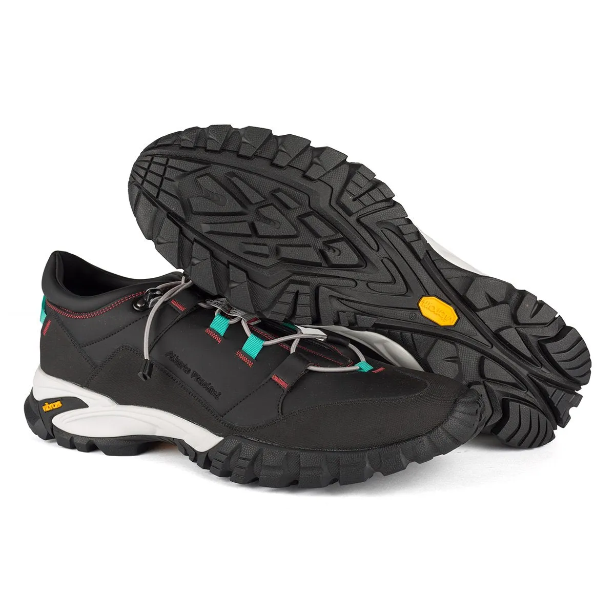 FREETIME 120 Black <br>Training Shoes