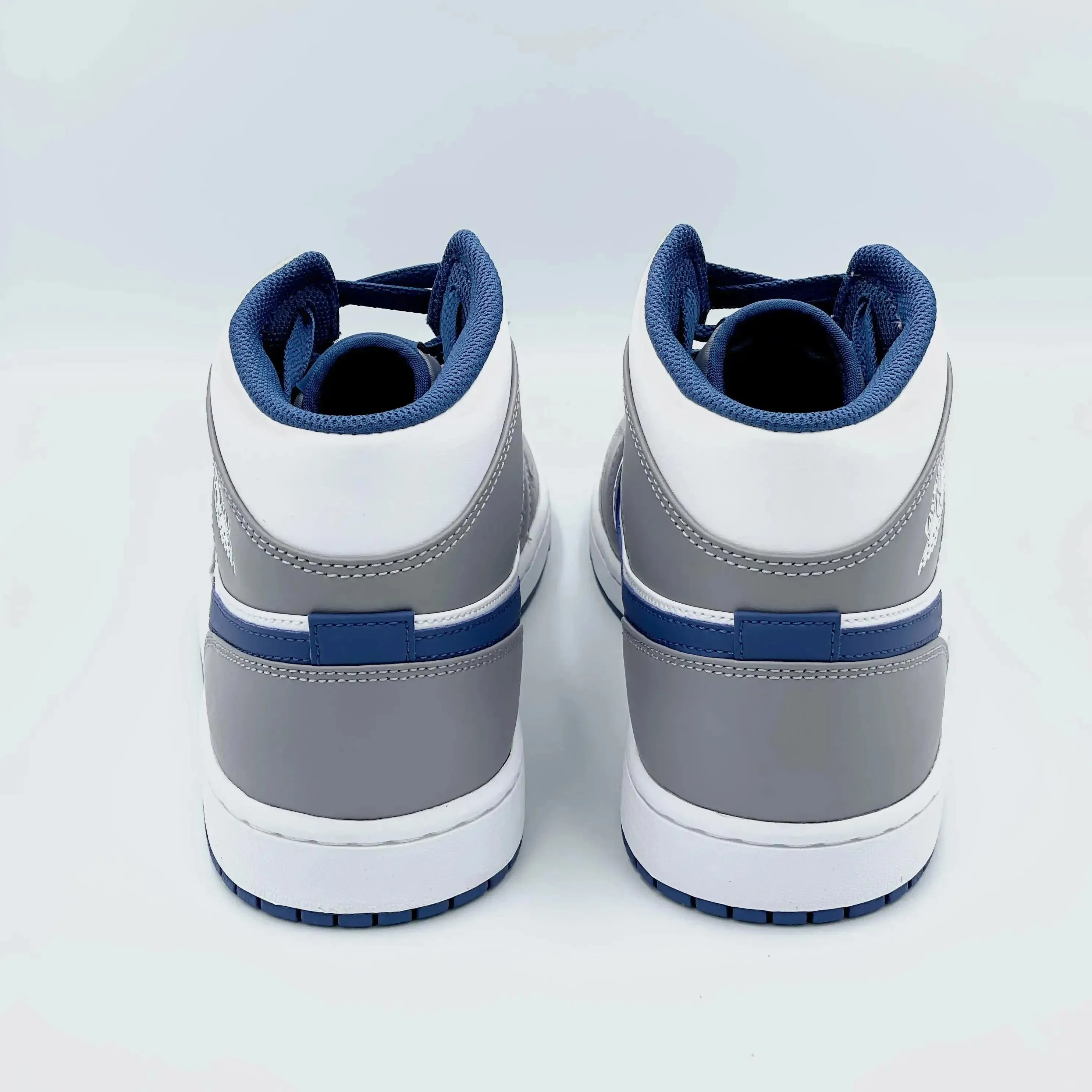 Jordan 1 Mid True Blue