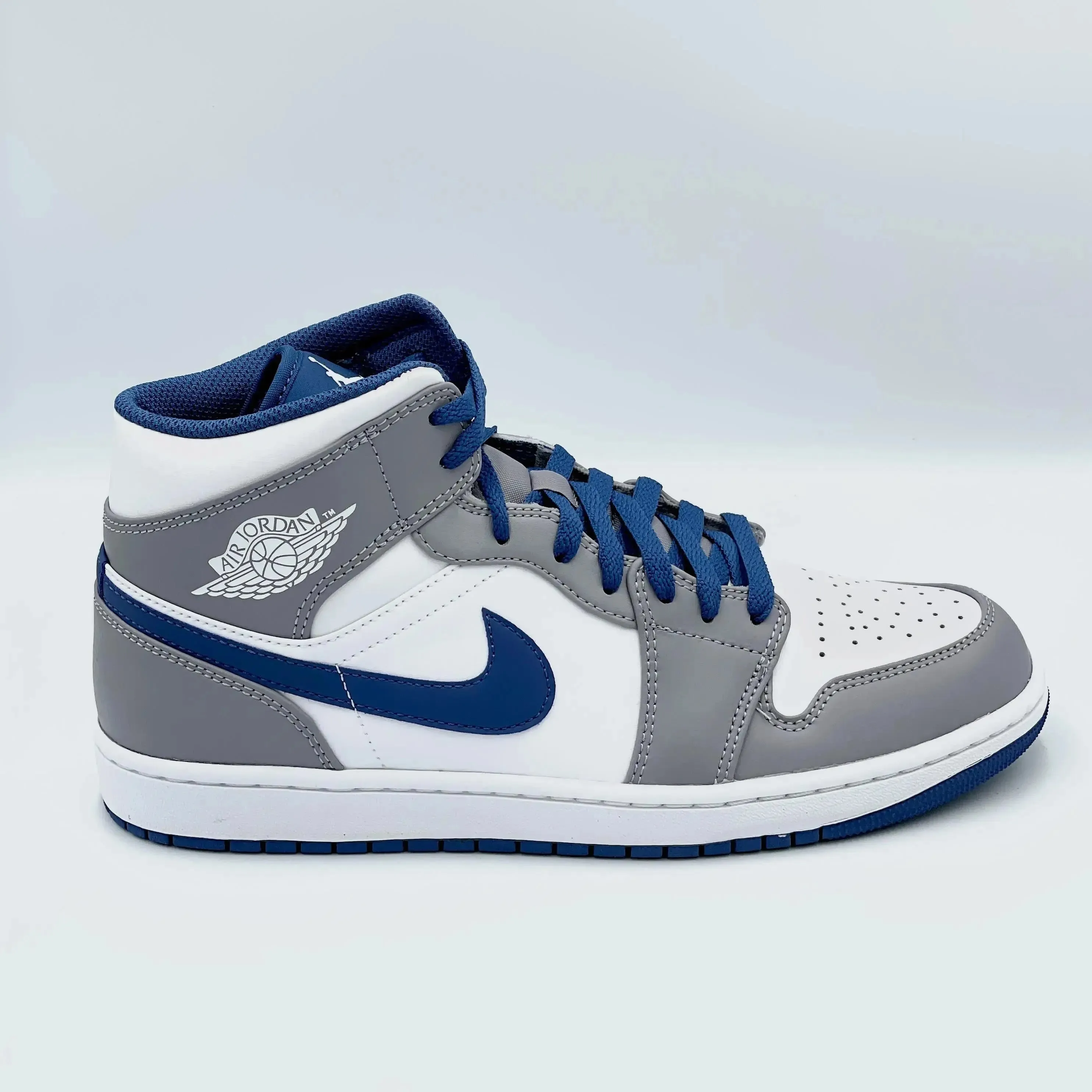 Jordan 1 Mid True Blue