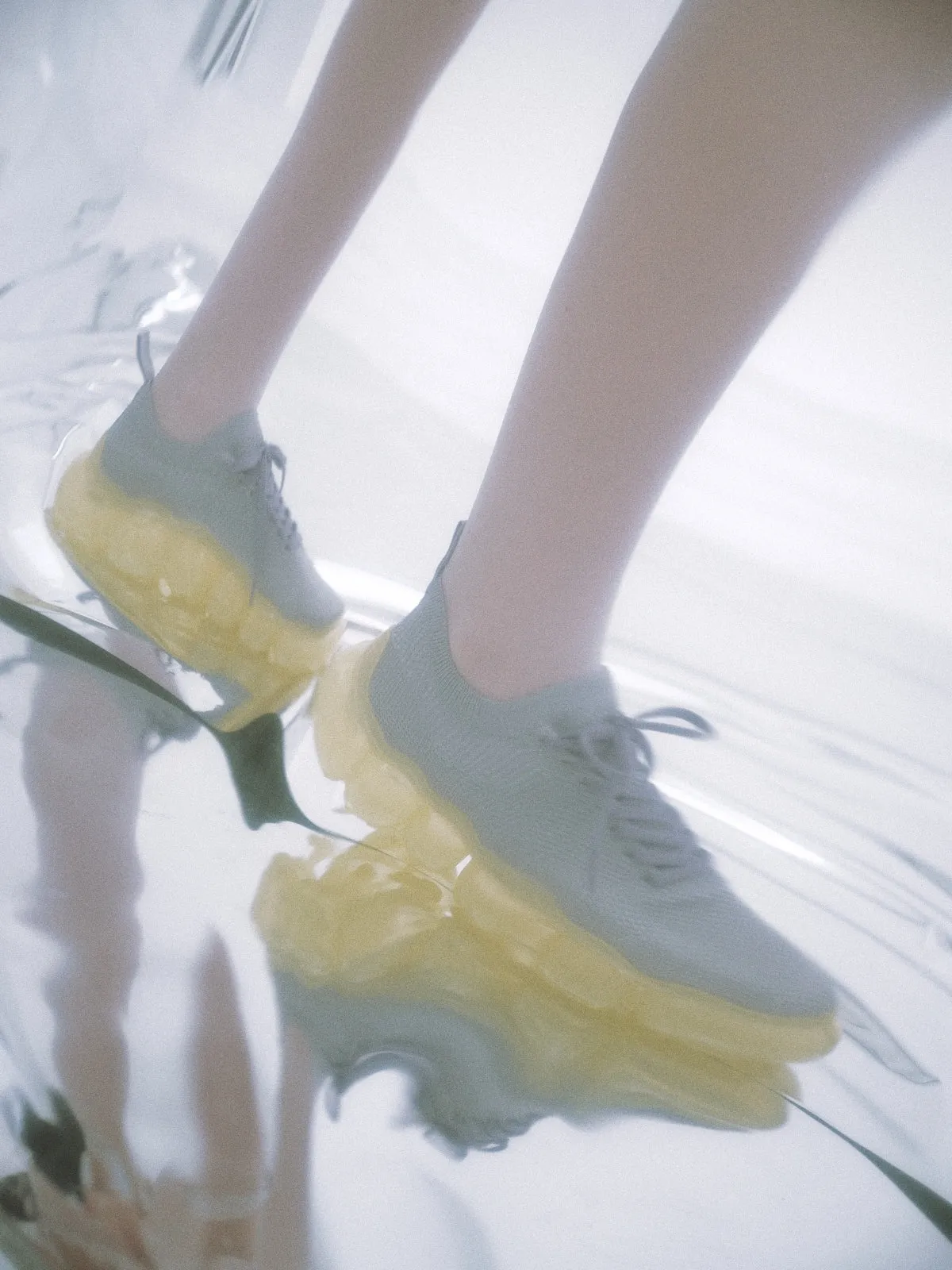 "Jewelry" Basic Shoes / Yellow Gray